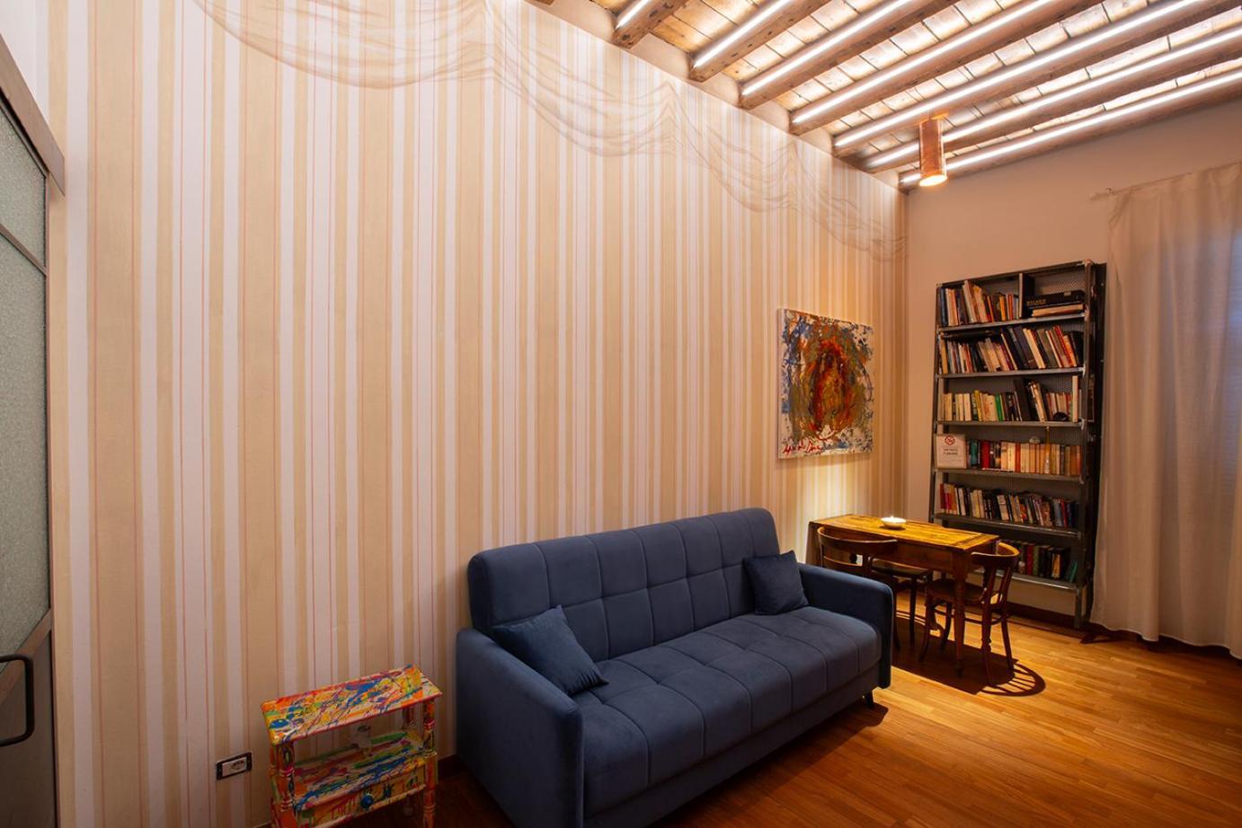 First Moon-Emme Loft Apartment มิลาน ภายนอก รูปภาพ