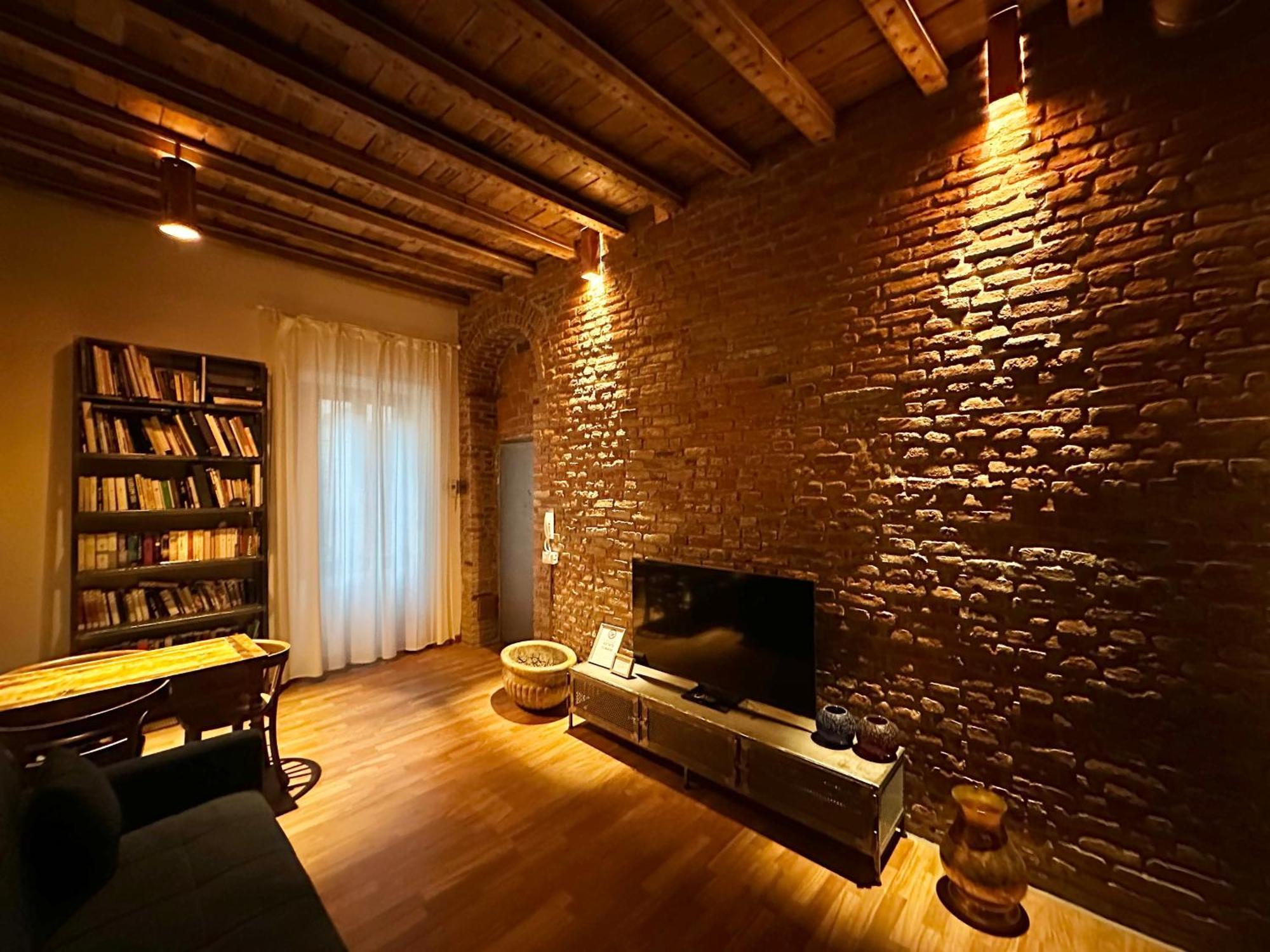 First Moon-Emme Loft Apartment มิลาน ภายนอก รูปภาพ