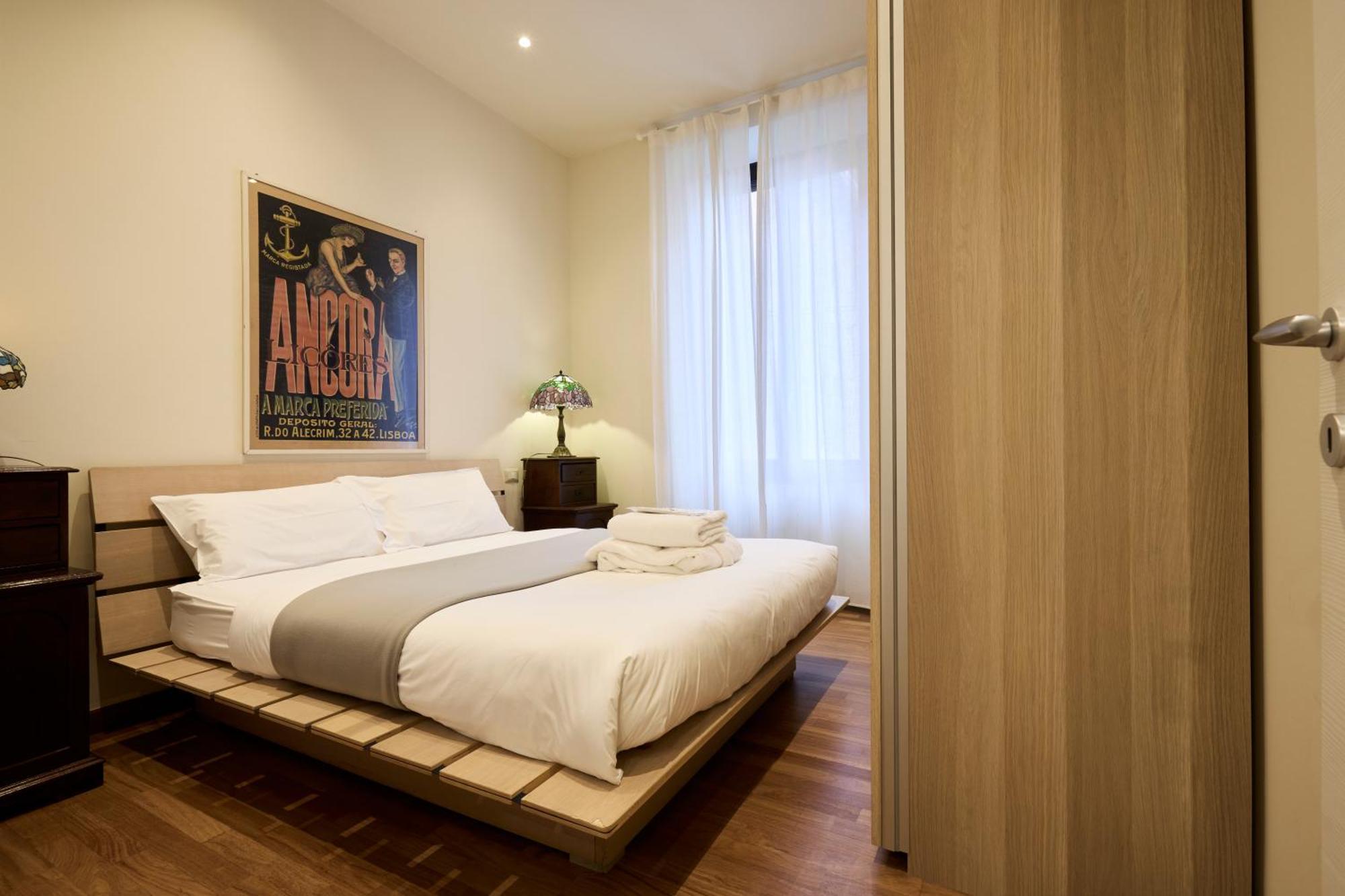 First Moon-Emme Loft Apartment มิลาน ภายนอก รูปภาพ